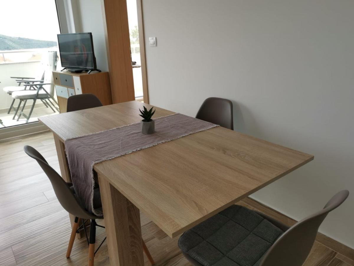 Apartamento Ristovic Primošten Exterior foto